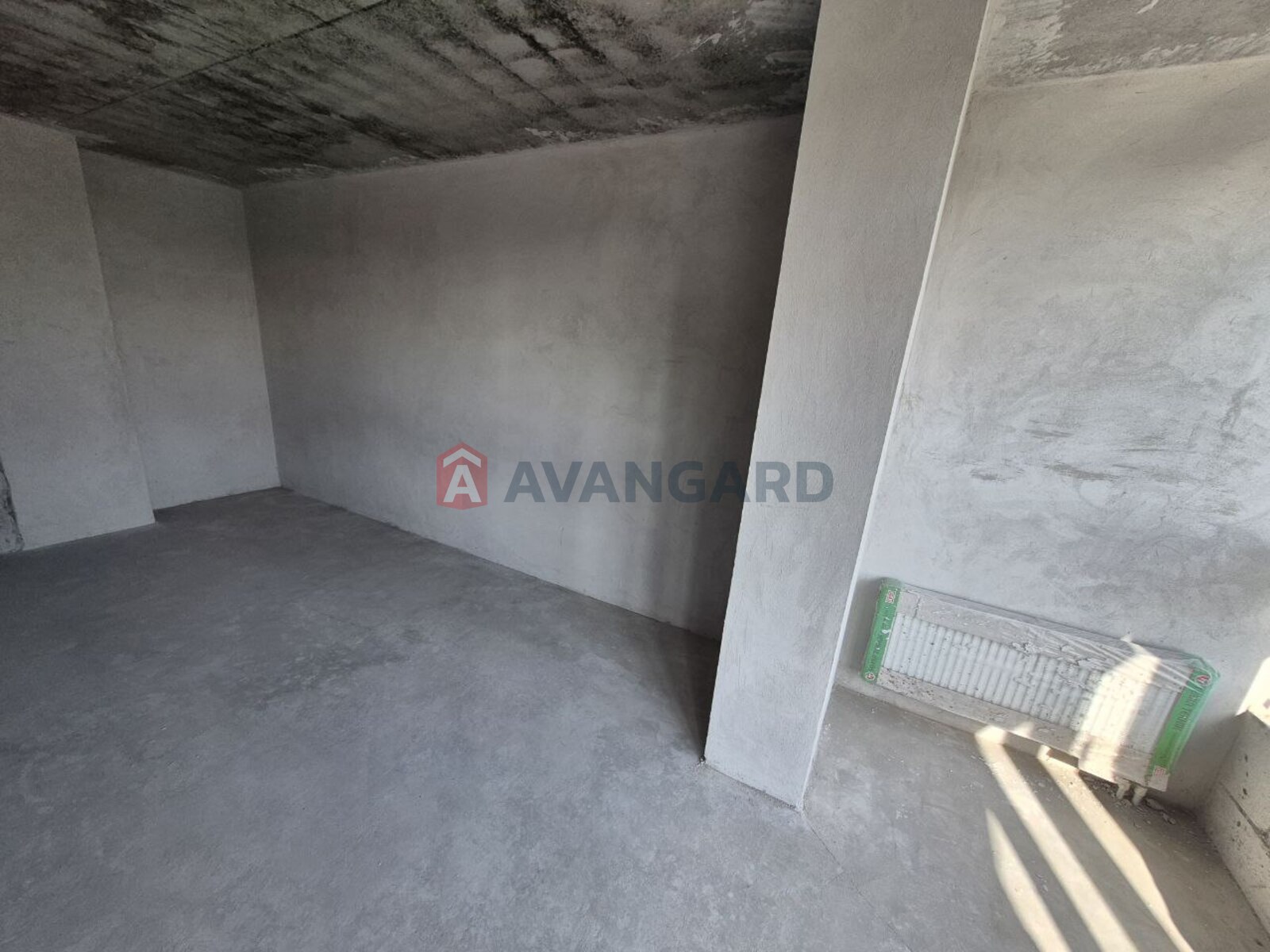 3 ��. ��������, 96,52/50,82/11,2 ��. �., 5/9 ������ ���� 3