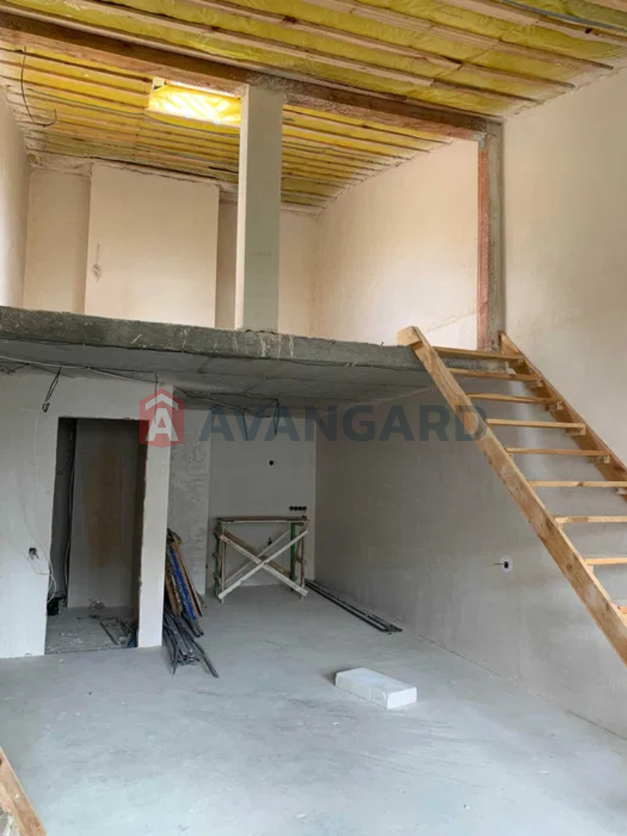 1 ��. ��������, 73/-/15 ��. �., 5/5 ������ ���� 7