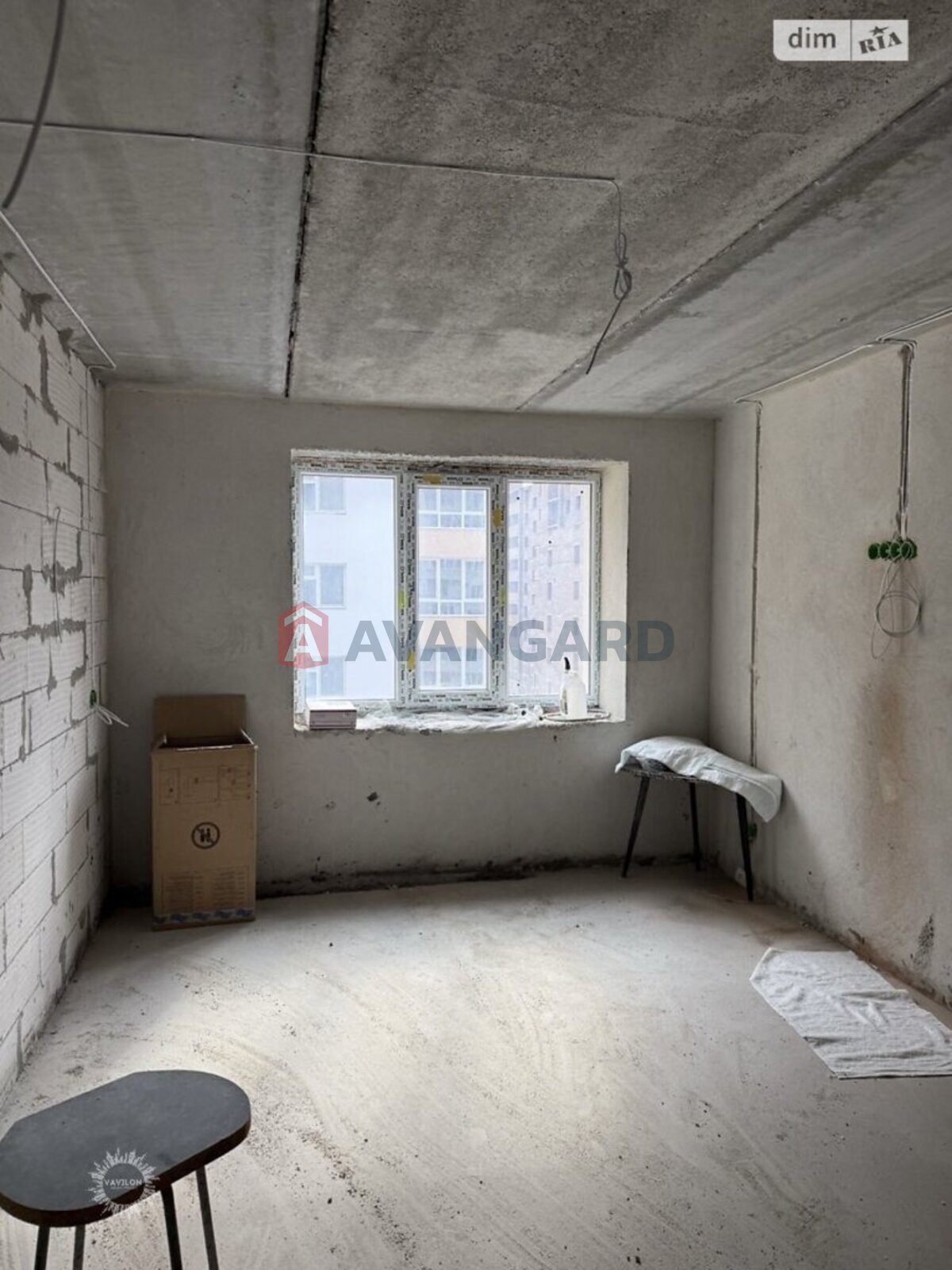 1 ��. ��������, 40/-/11 ��. �., 7/10 ������ ���� 17