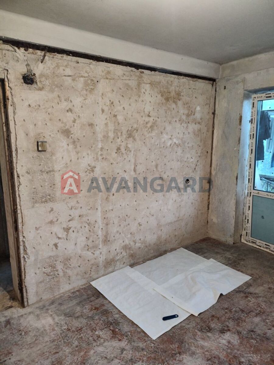 1 ��. ��������, 27/-/7 ��. �., 4/5 ������ ���� 5