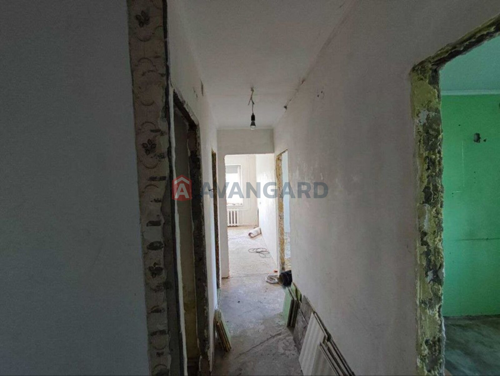 3 ��. ��������, 67/-/8 ��. �., 4/14 ������ ���� 10