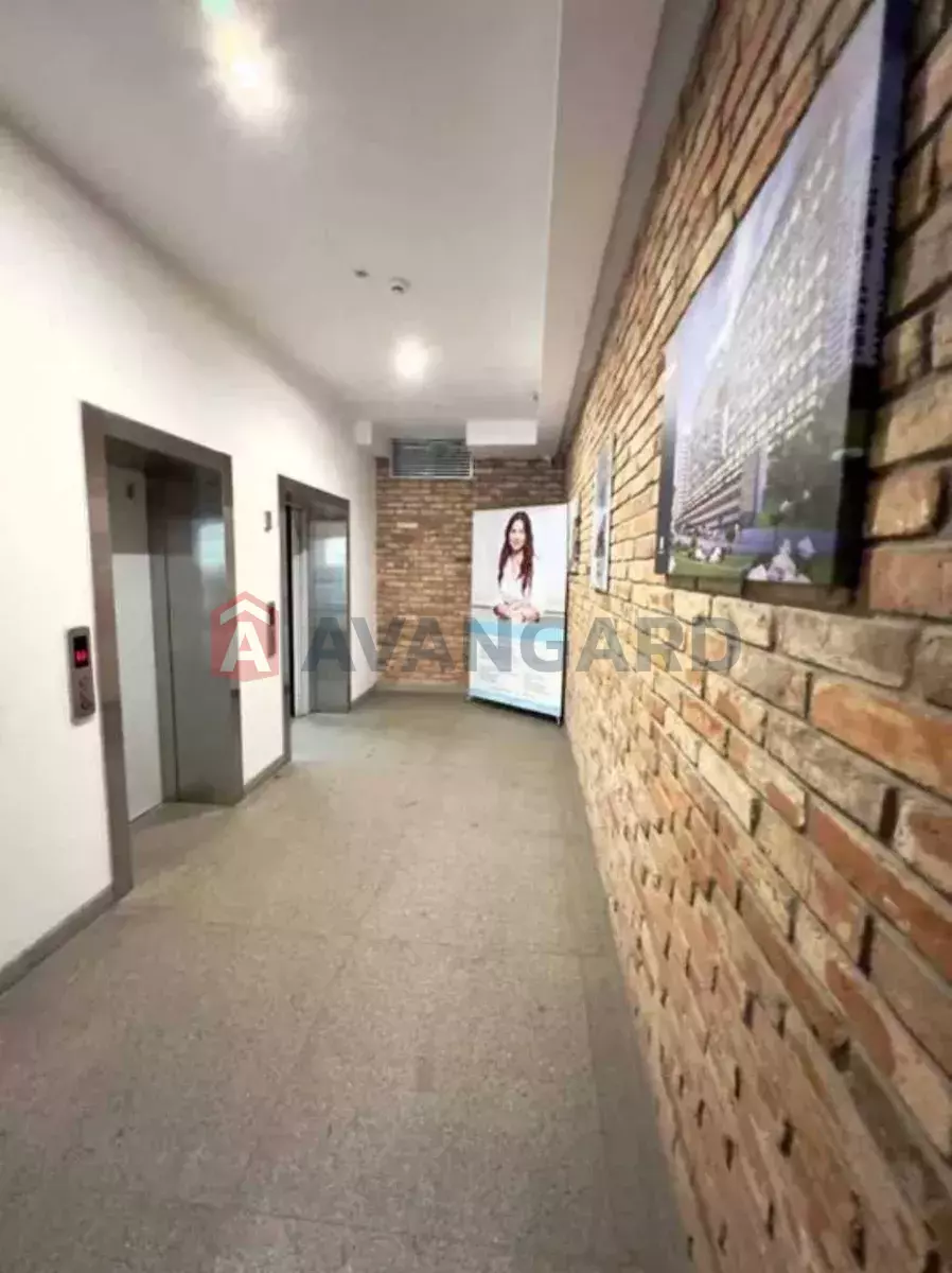 2 ��. ��������, 71/-/20 ��. �., 5/19 ������ ���� 7