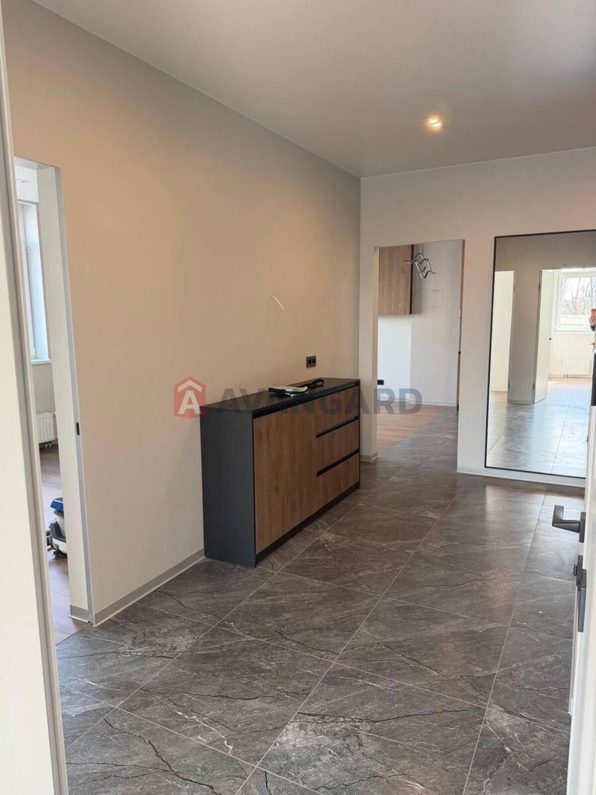 4 ��. ��������, 79/38/21 ��. �., 2/4 ������ ���� 6