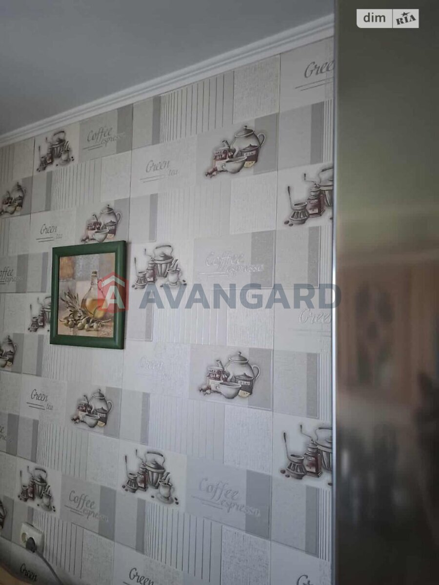 2 ��. ��������, 50/30/8 ��. �., 8/10 ������ ���� 11