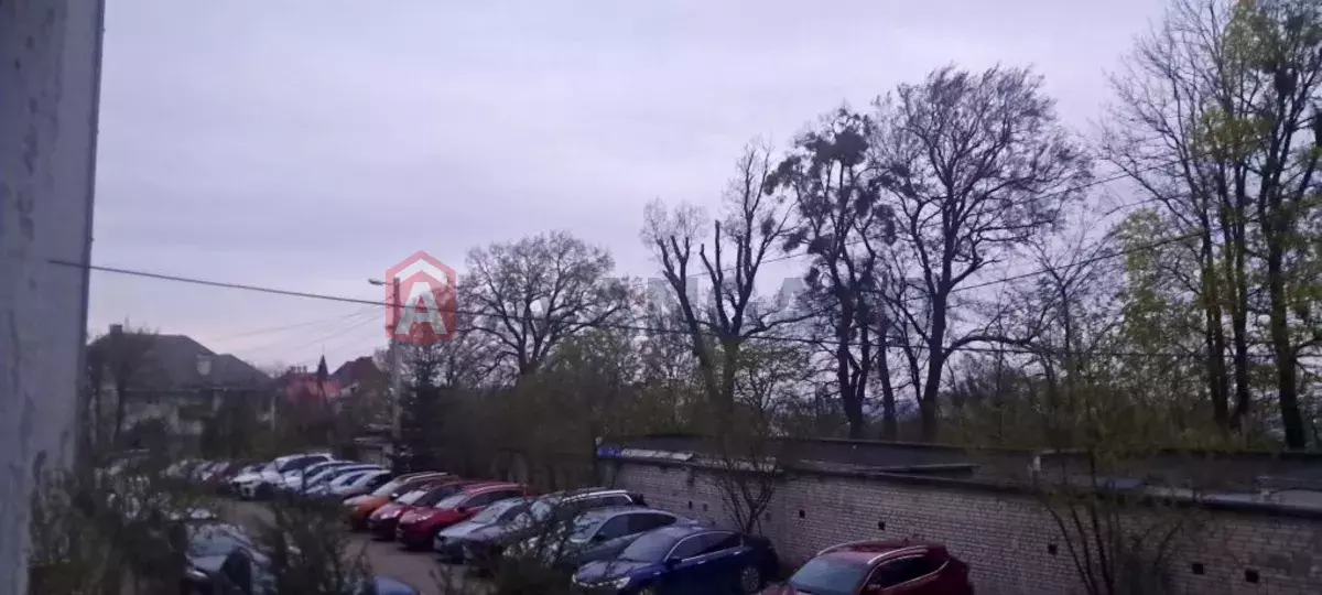3 ��. ��������, 82/-/10 ��. �., 1/5 ������ ���� 13
