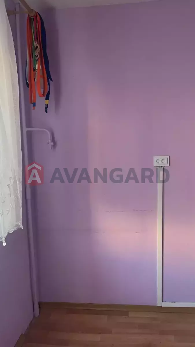 1 ��. ��������, 40/-/9 ��. �., 4/9 ������ ���� 5