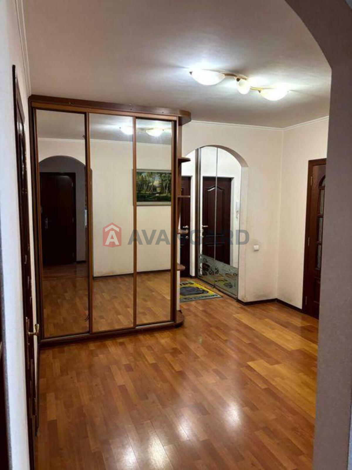 3 ��. ��������, 79/-/8 ��. �., 4/14 ������ ���� 20