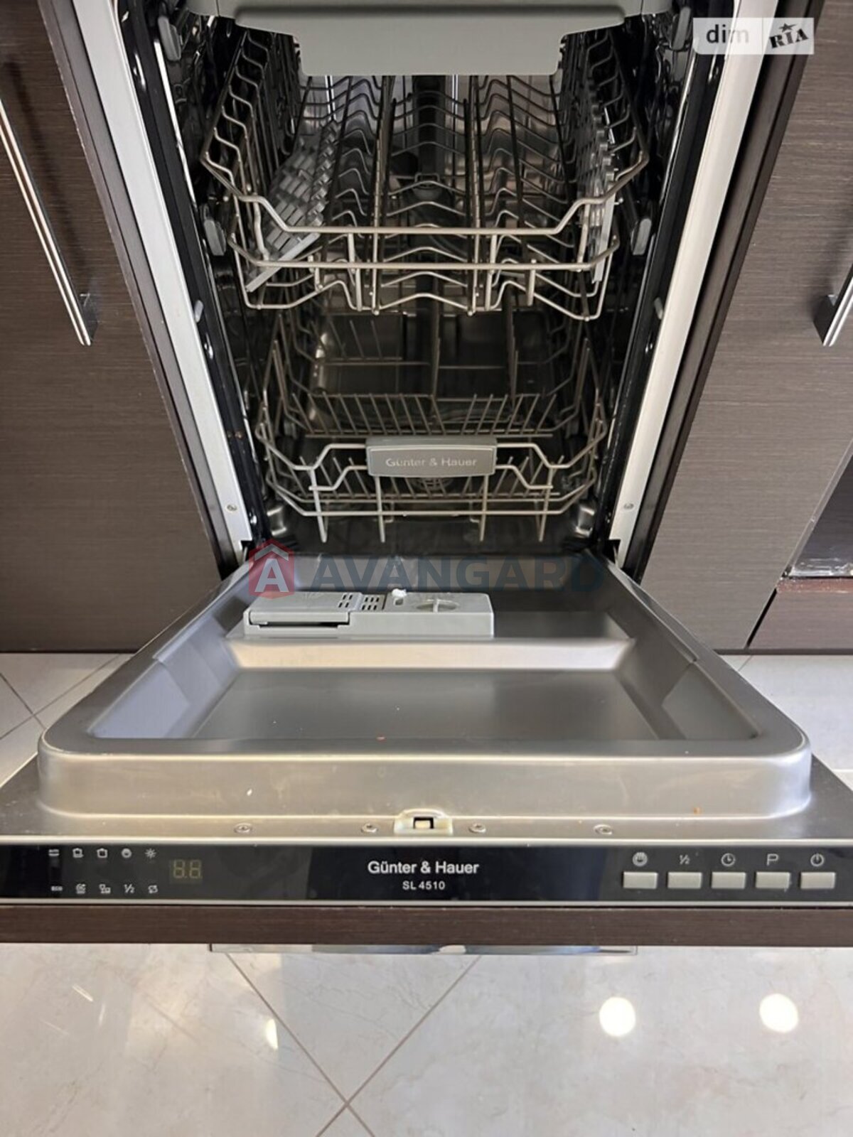 4 ��. ��������, 108/71/11 ��. �., 4/7 ������ ���� 24