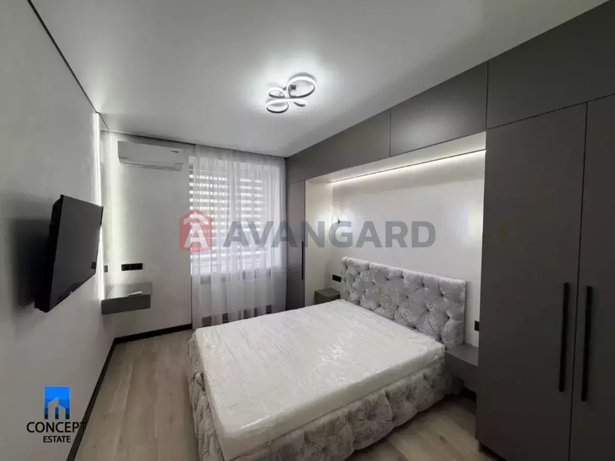 1 ��. ��������, 46/-/18 ��. �., 2/10 ������ ���� 4