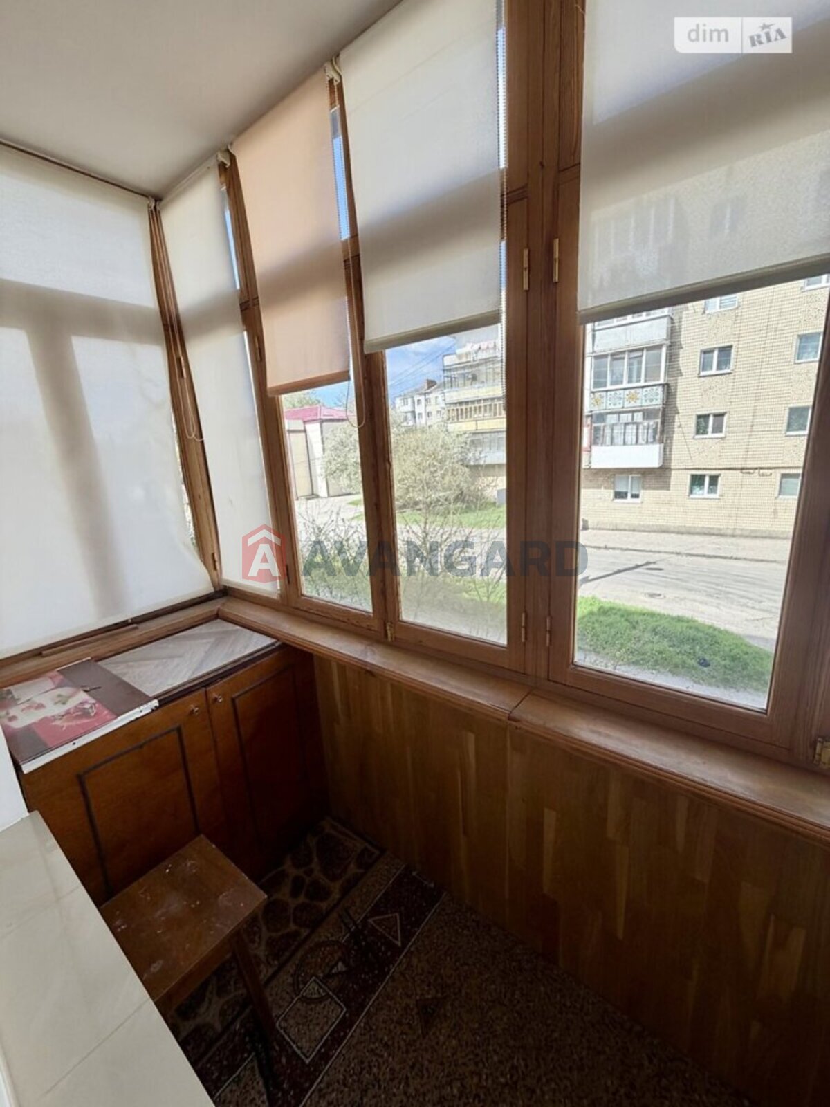 2 ��. ��������, 53/30/7 ��. �., 2/5 ������ ���� 12