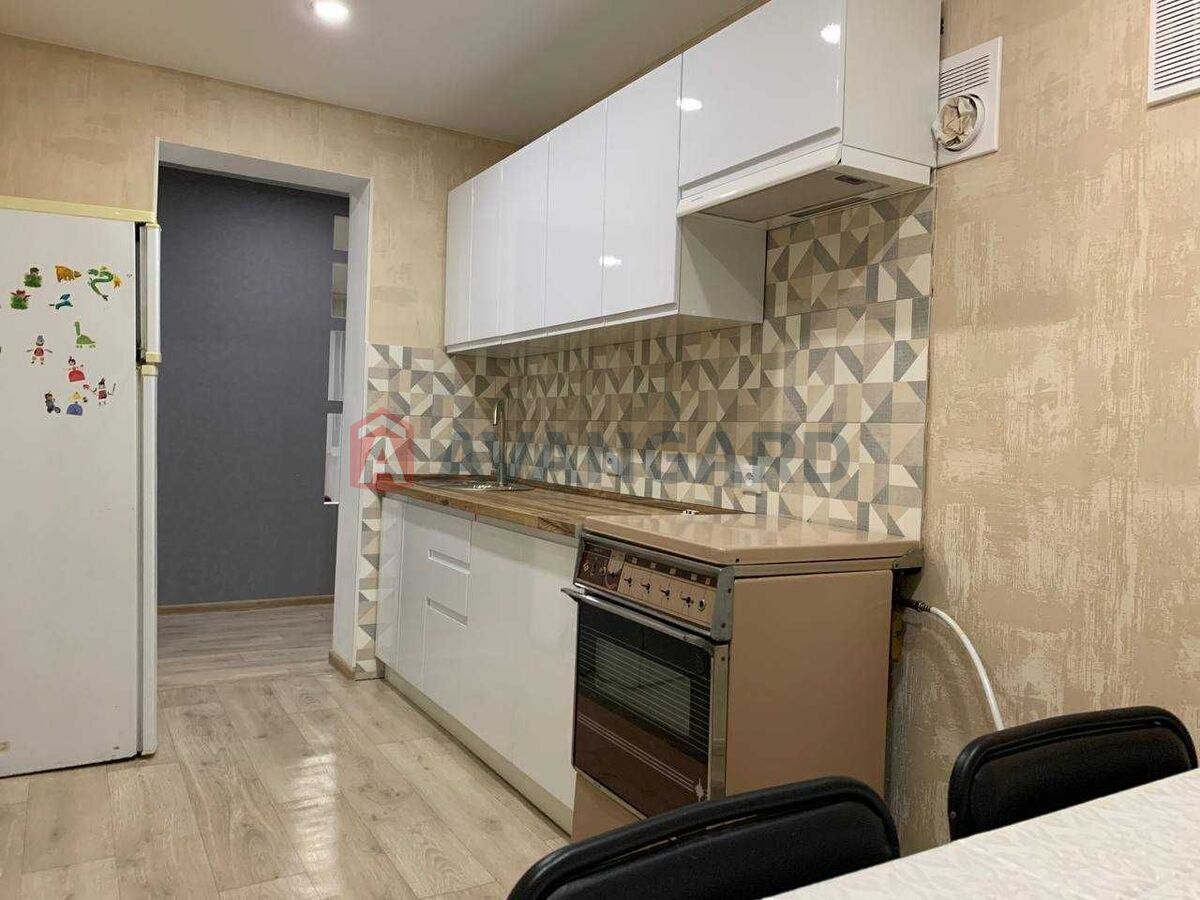 3 ��. ��������, 63/-/10 ��. �., 5/9 ������ ���� 2