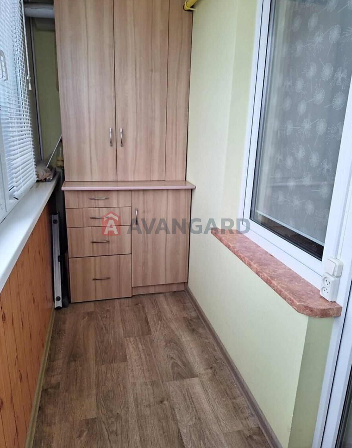 1 ��. ��������, 40/17/9 ��. �., 1/5 ������ ���� 5