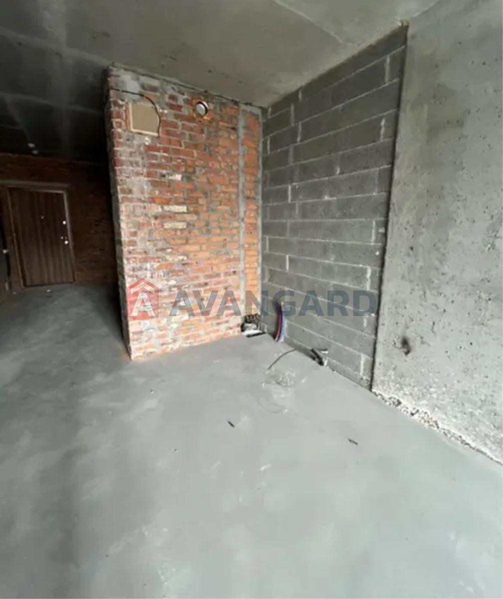 1 ����. ��������, 56/-/21 ��. �., 19/25 ���� ���� 7