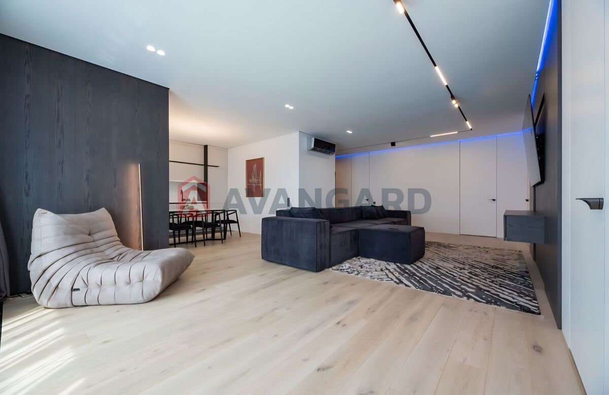 4 ��. ��������, 115 / 45 / 50 ��. �., 7/26 ������ ���� 2