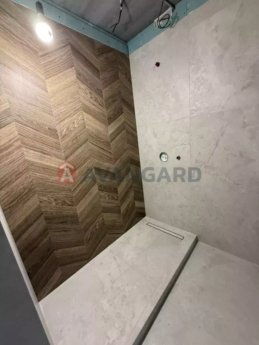 1 ��. ��������, 50/-/20 ��. �., 6/10 ������ ���� 3