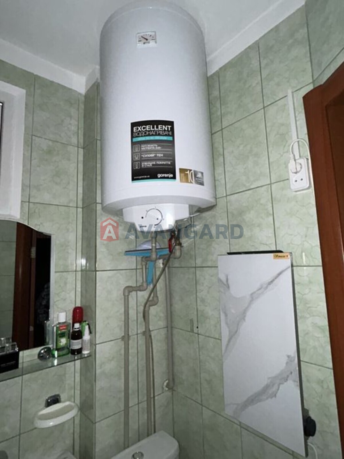 1 ��. ��������, 28/-/7 ��. �., 4/5 ������ ���� 21