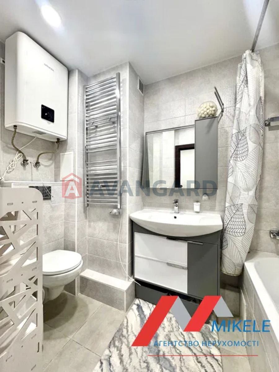 1 ��. ��������, 39/-/7 ��. �., 3/9 ������ ���� 3