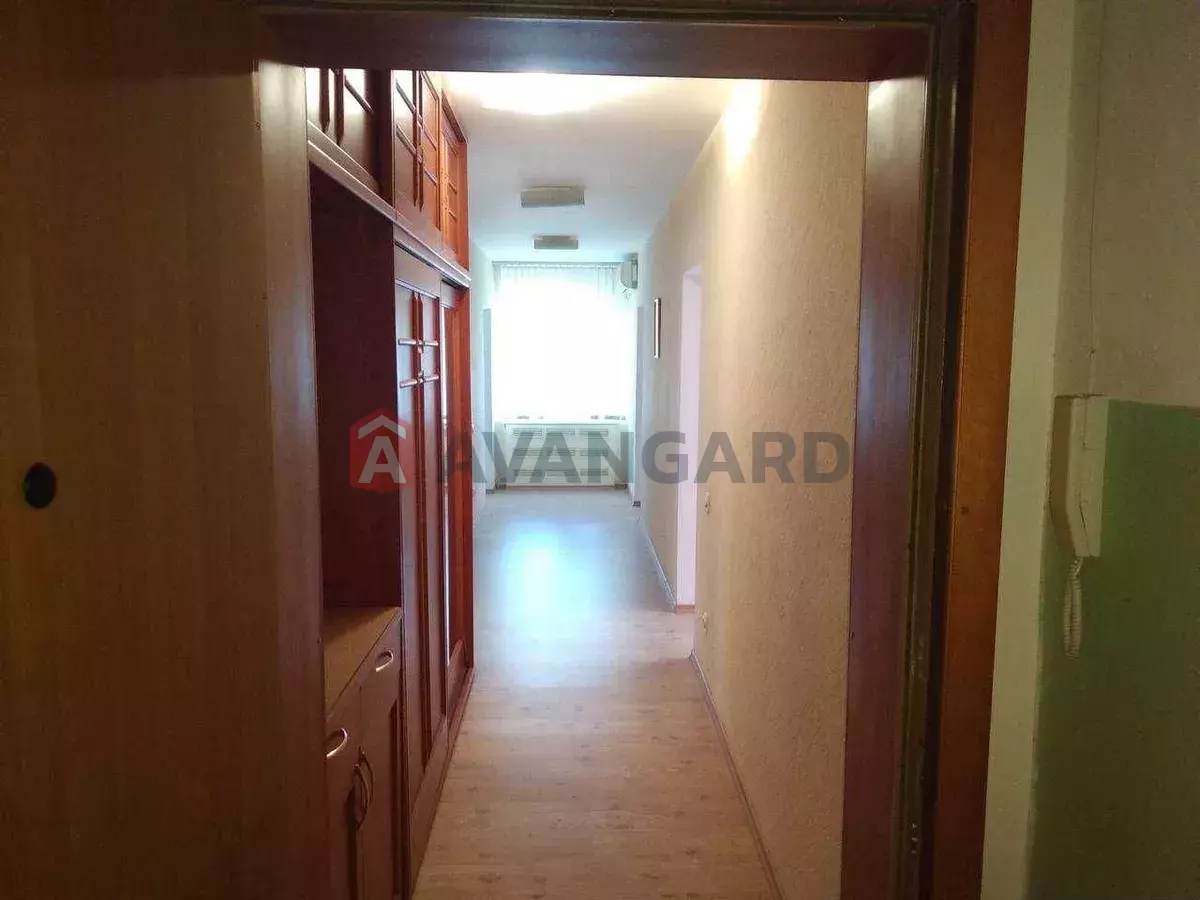 3 ����. ��������, 92/-/16 ��. �., 2/5 ���� ���� 13