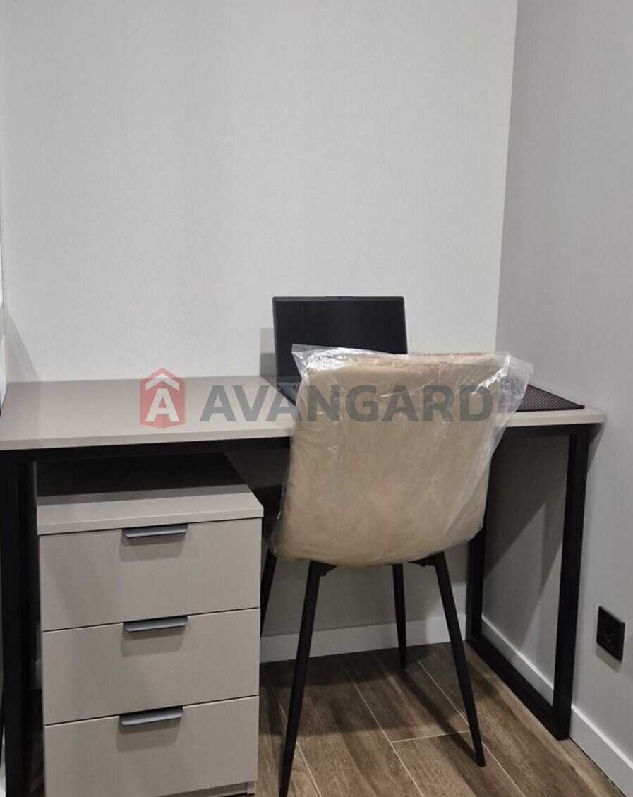 1 ��. ��������, 44/-/22 ��. �., 16/25 ������ ���� 21