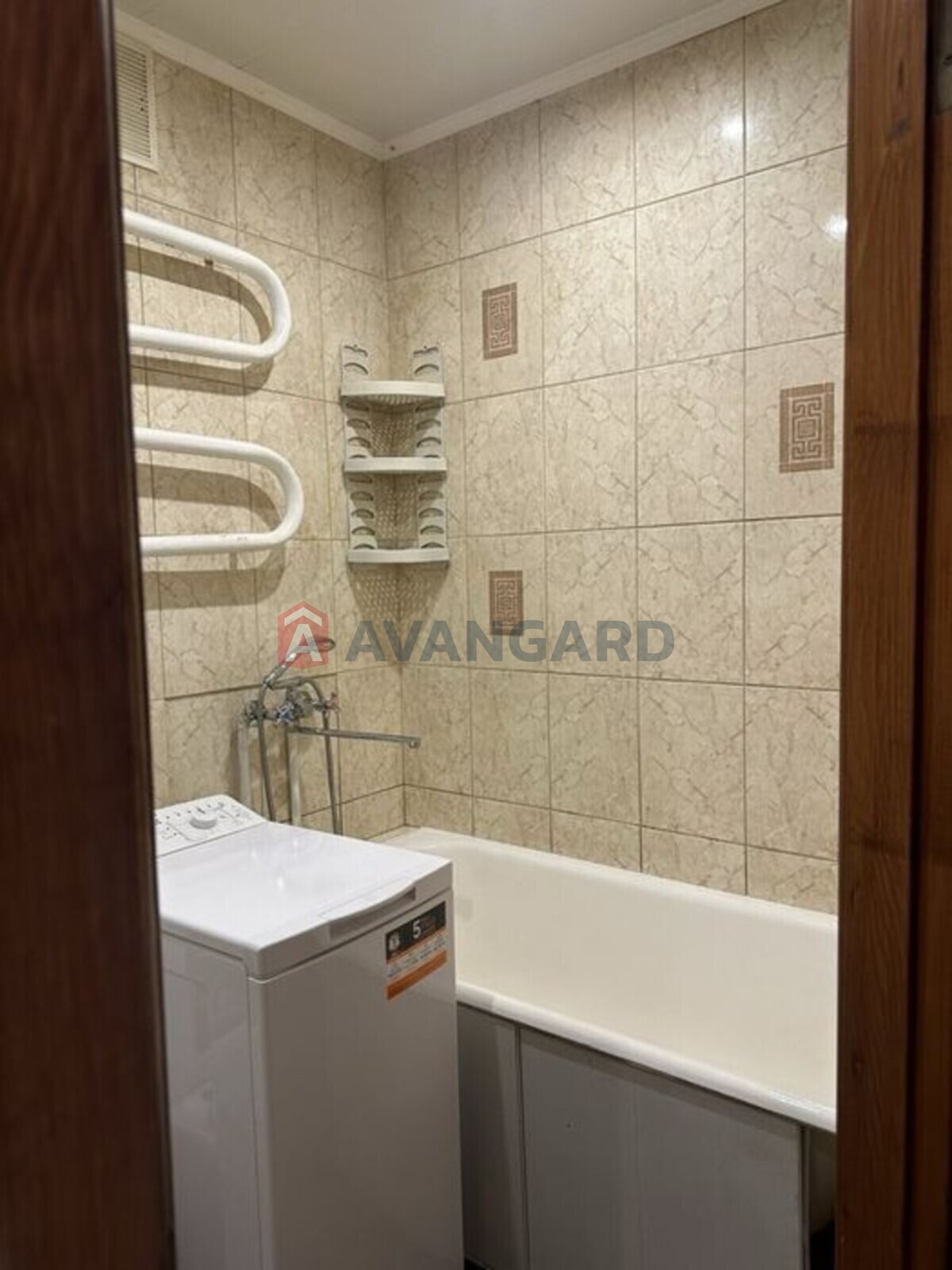 2 ��. ��������, 45/-/8 ��. �., 3/5 ������ ���� 3