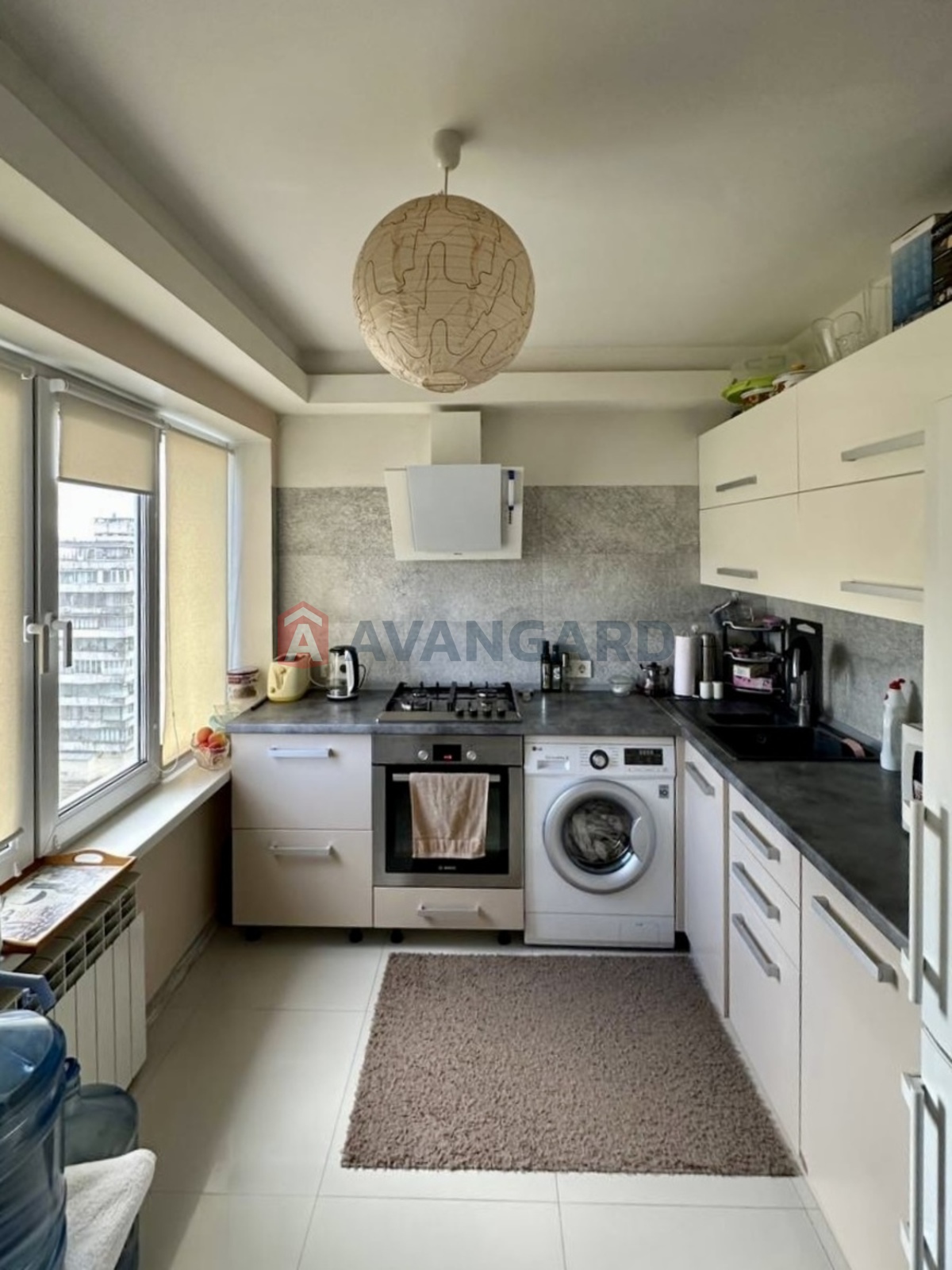 2 ��. ��������, 43/18/25 ��. �., 9/9 ������ ���� 5