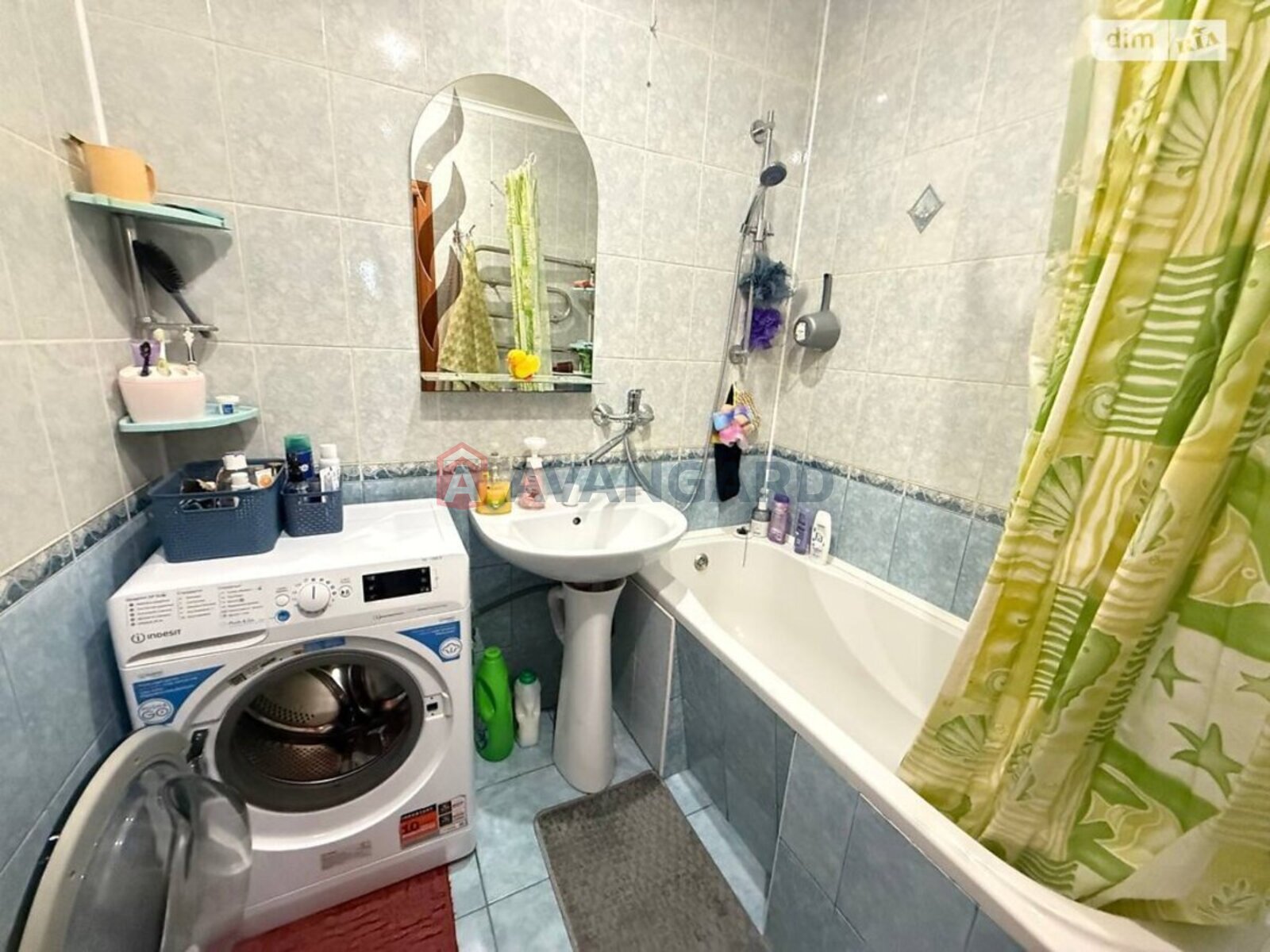 3 ��. ��������, 67/43/9 ��. �., 2/2 ������ ���� 16