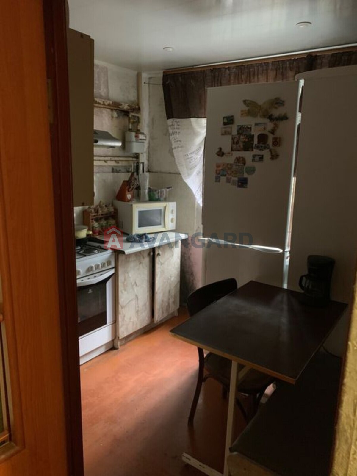 2 ��. ��������, 42/-/5 ��. �., 2/5 ������ ���� 3