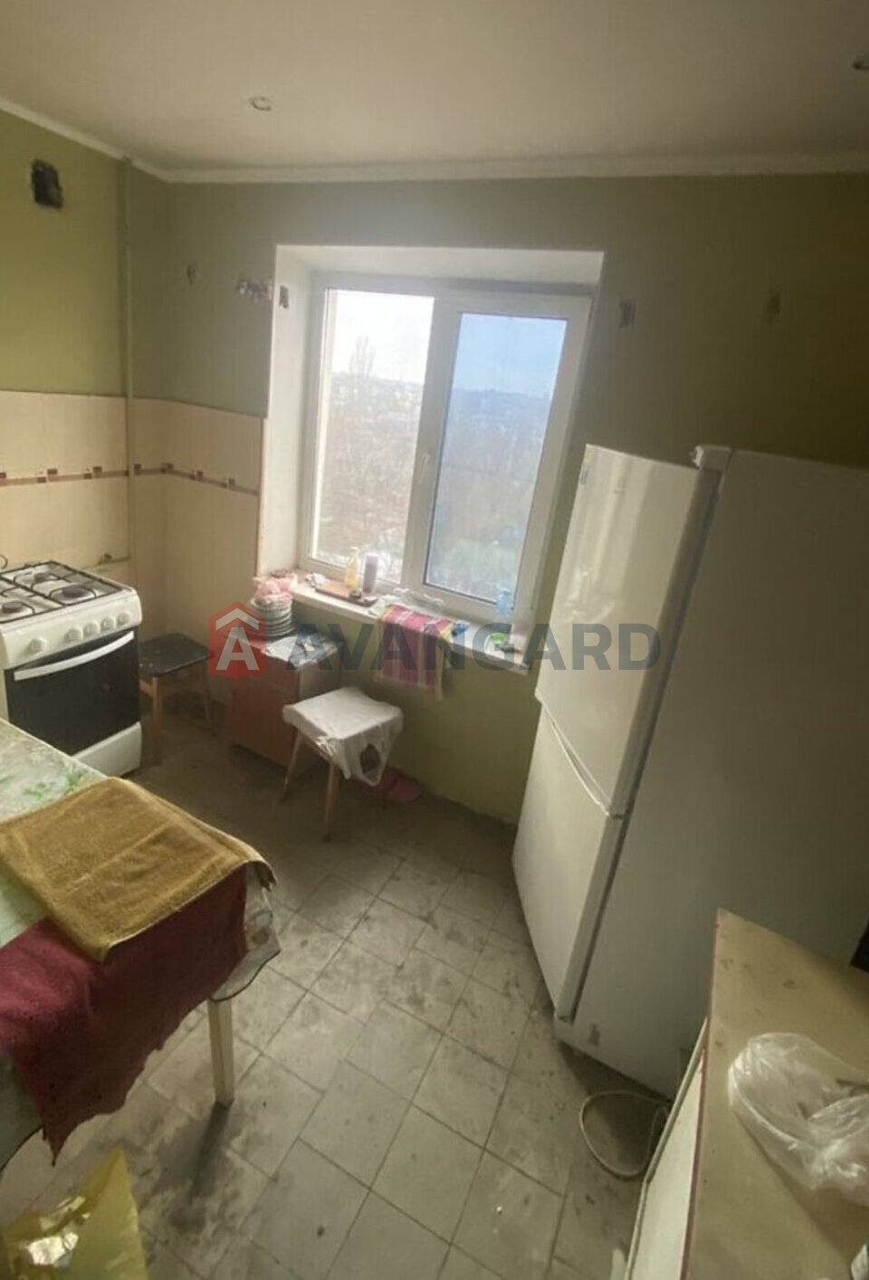 1 ����. ��������, 38/18/7 ��. �., 6/9 ���� ���� 4