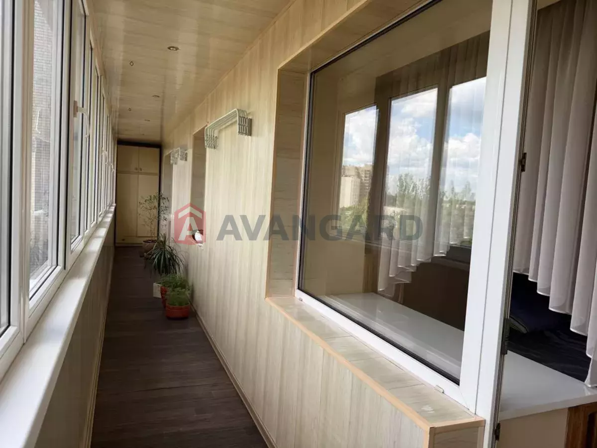 3 ��. ��������, 76/-/20 ��. �., 6/14 ������ ���� 21