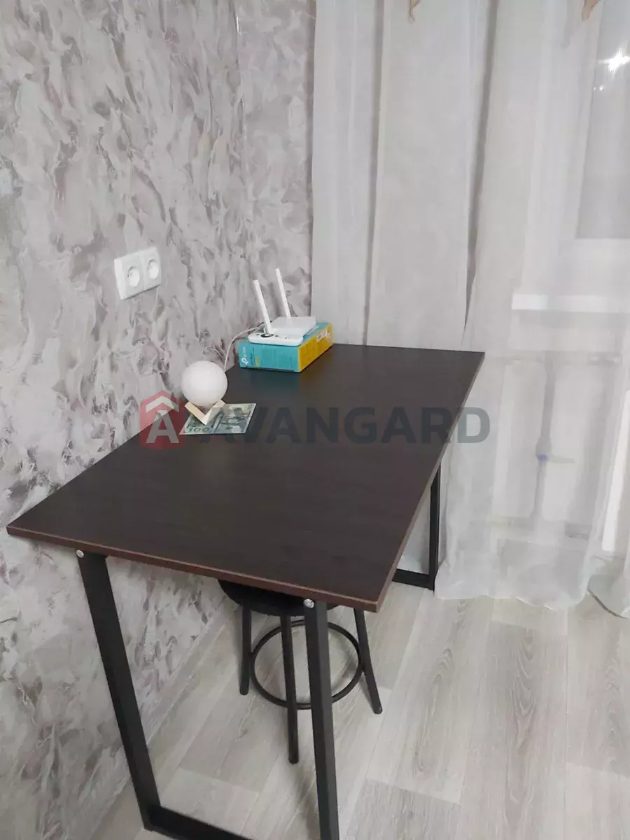 1 ��. ��������, 33/-/6 ��. �., 4/5 ������ ���� 12