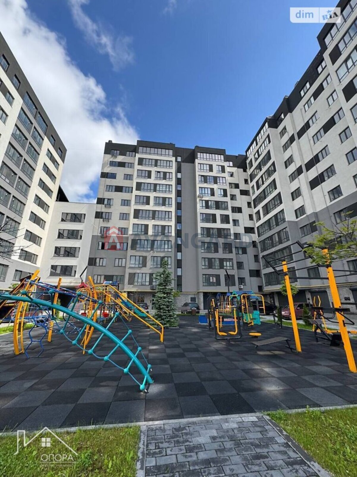 3 ��. ��������, 89/37/12 ��. �., 10/10 ������ ���� 2