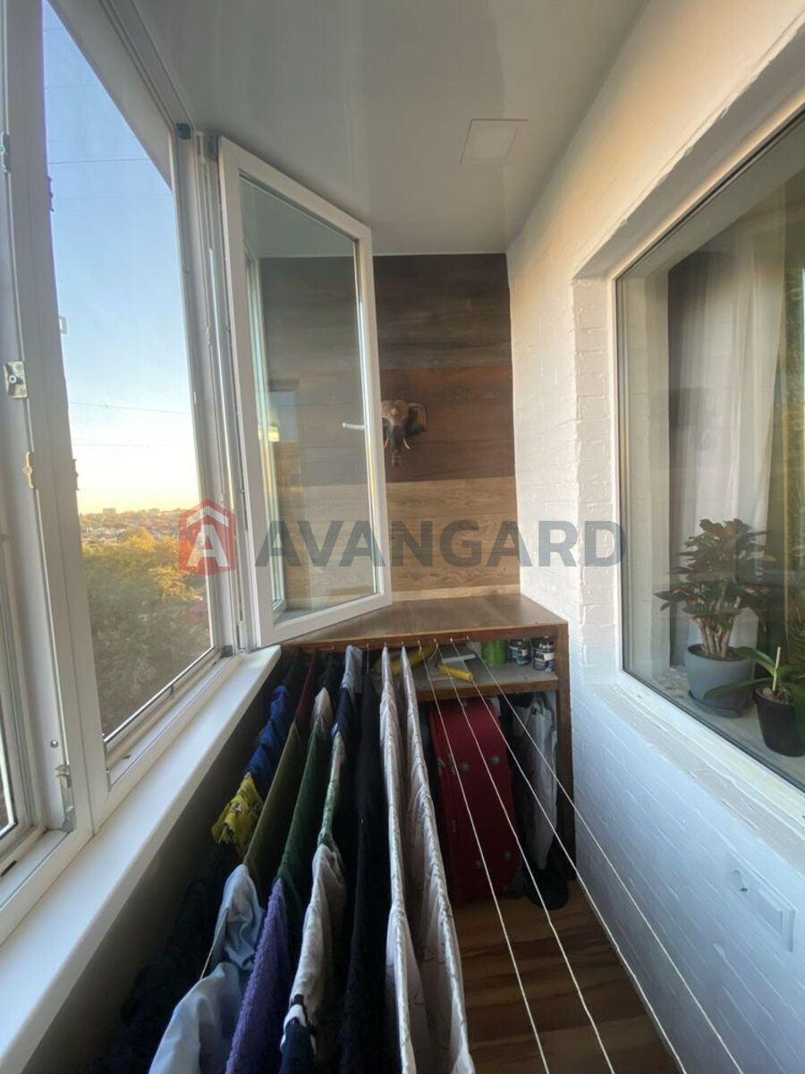 3 ��. ��������, 68/48/11 ��. �., 7/9 ������ ���� 6