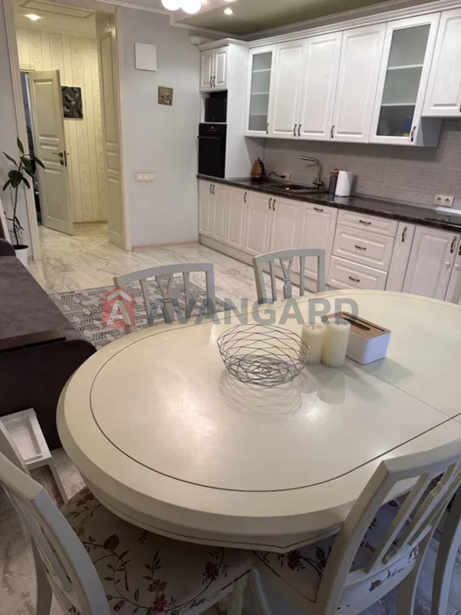 2 ��. ��������, 72/31,5/23 ��. �., 7/16 ������ ���� 8