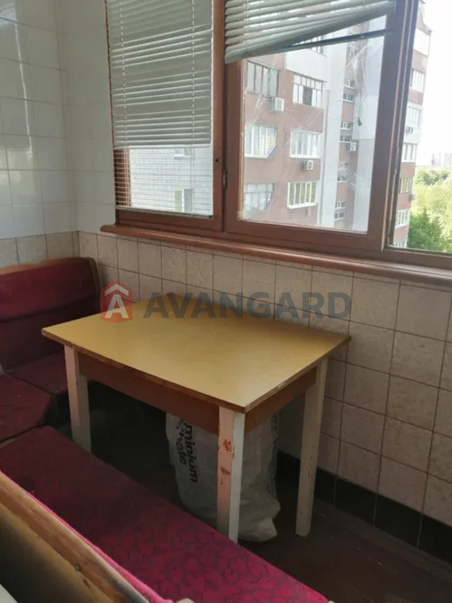 3 . , 67/-/9 . ., 7/10   13