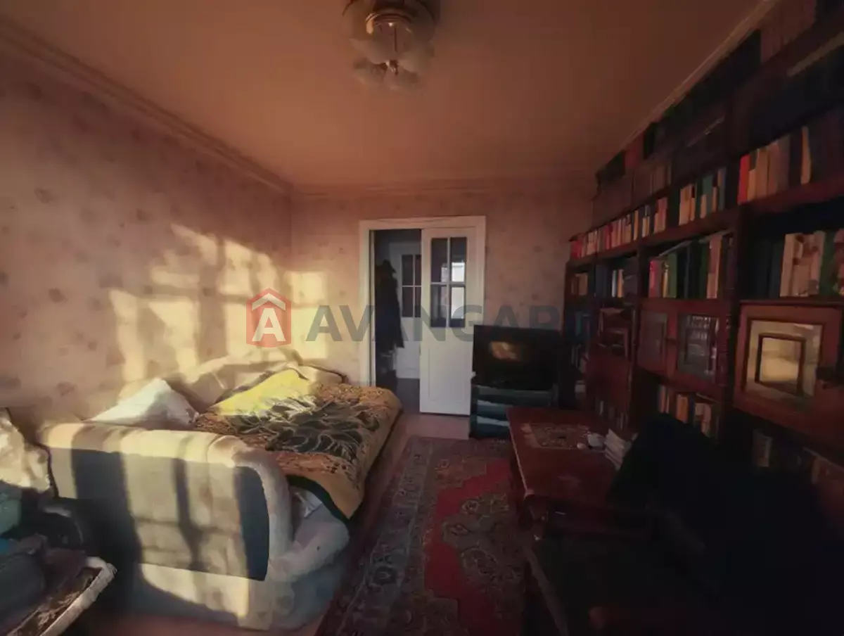 3 ��. ��������, 72/48/8 ��. �., 3/5 ������ ���� 11