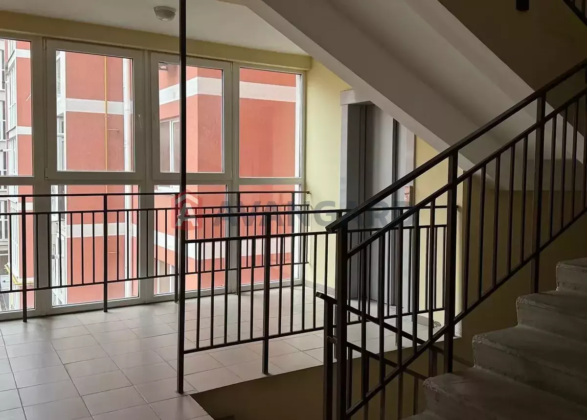 1 ��. ��������, 39/19/10 ��. �., 3/6 ������ ���� 22