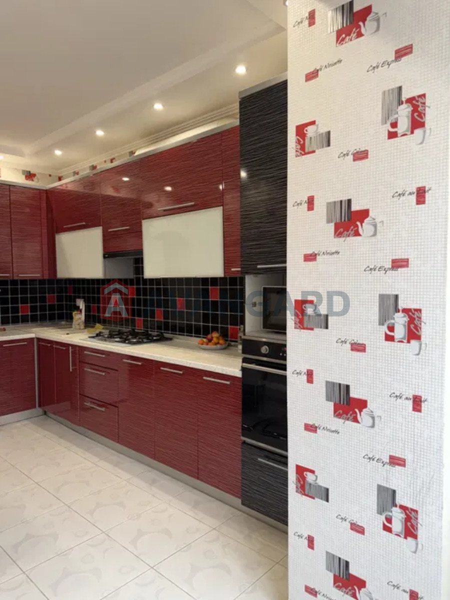 2 ��. ��������, 76/-/16 ��. �., 8/10 ������ ���� 15