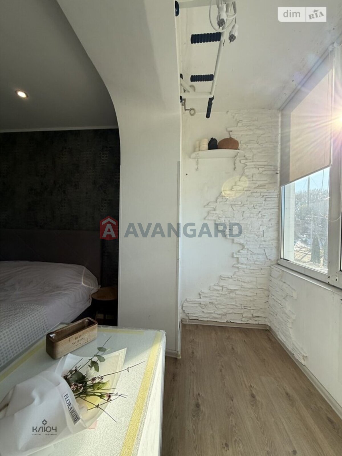 2 ��. ��������, 57/33/9 ��. �., 4/6 ������ ���� 5