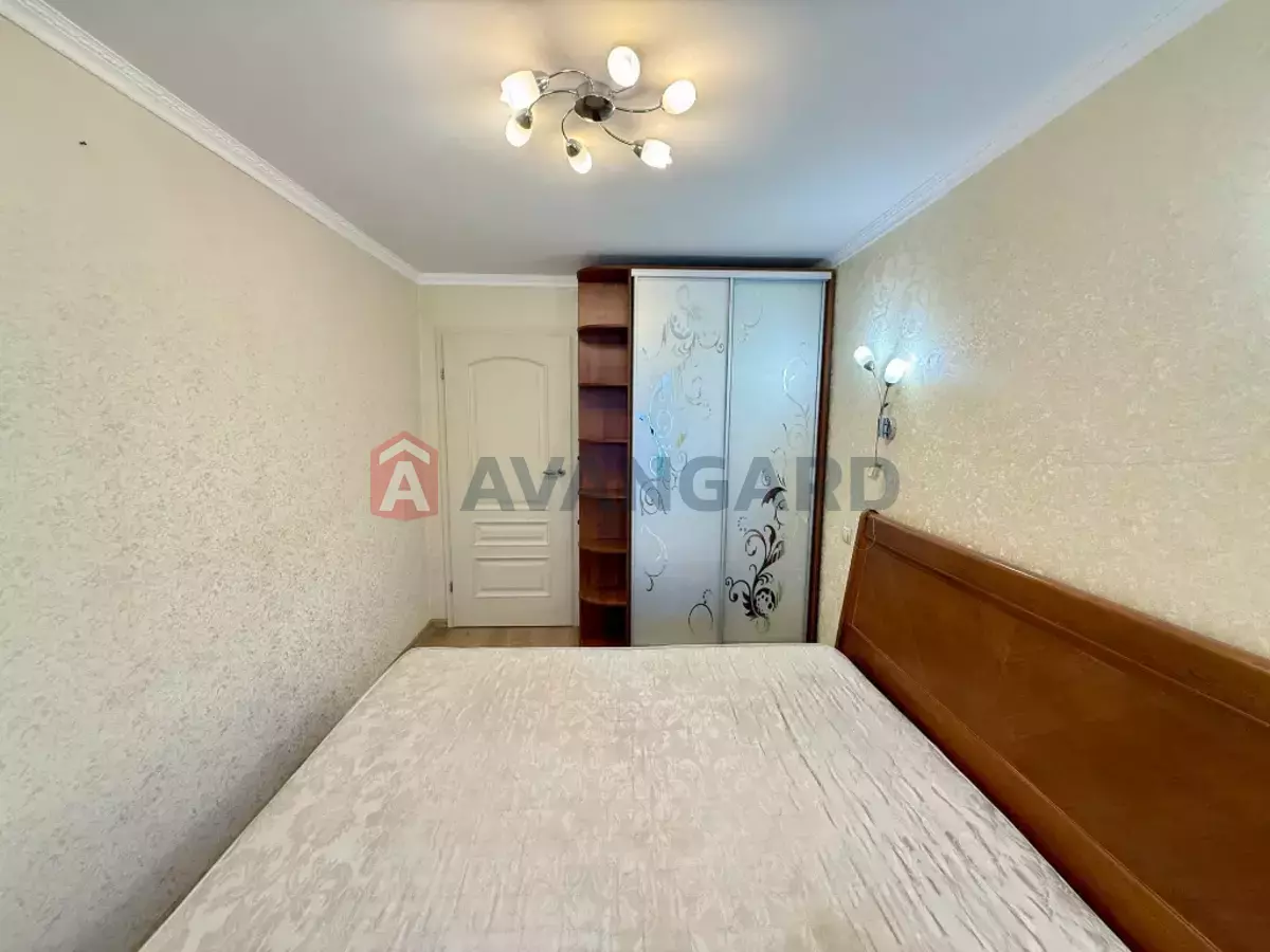 2 ����. ��������, 42/-/- ��. �., 3/9 ���� ���� 22