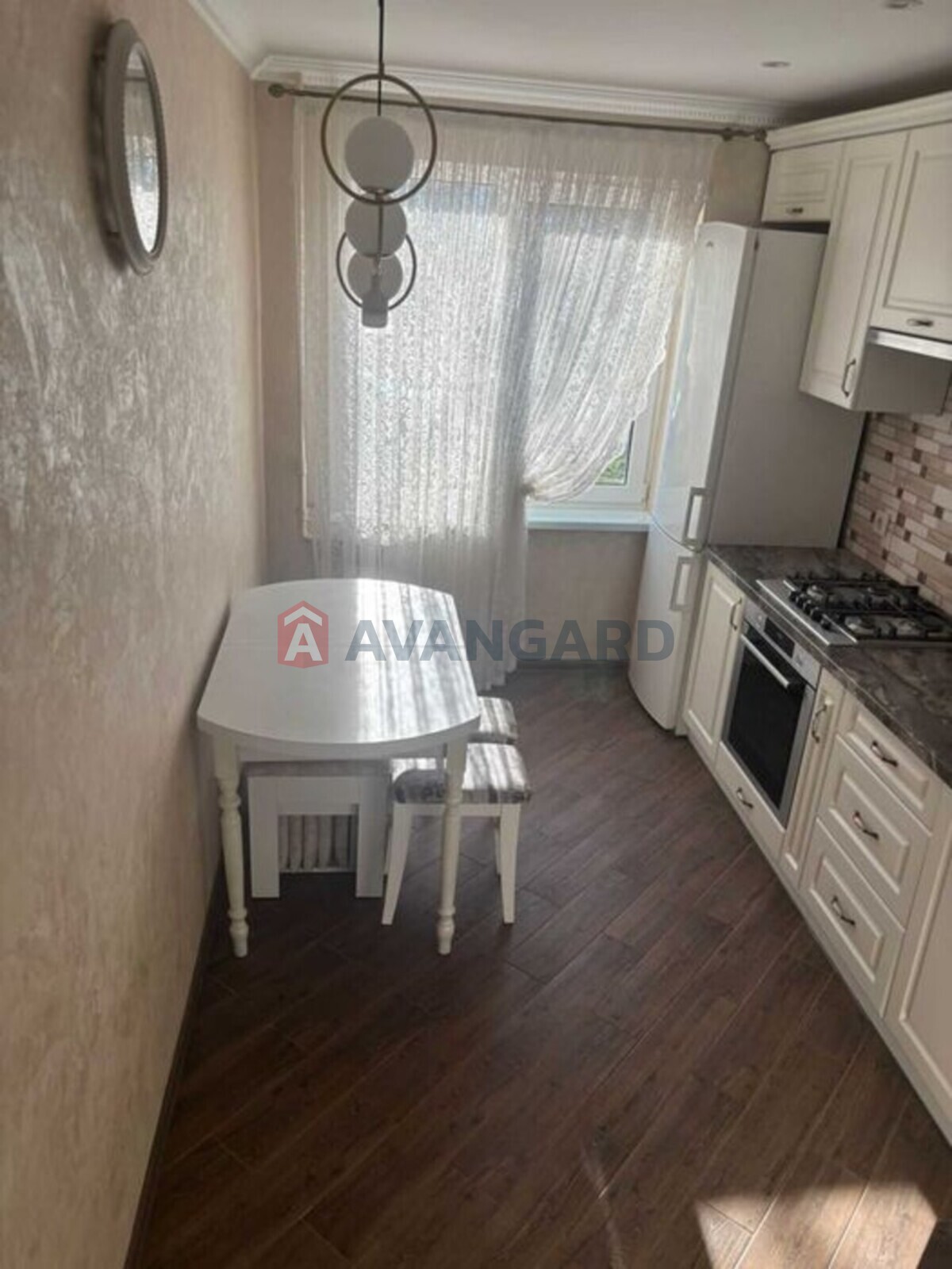 2 ��. ��������, 47/-/10 ��. �., 2/9 ������ ���� 18