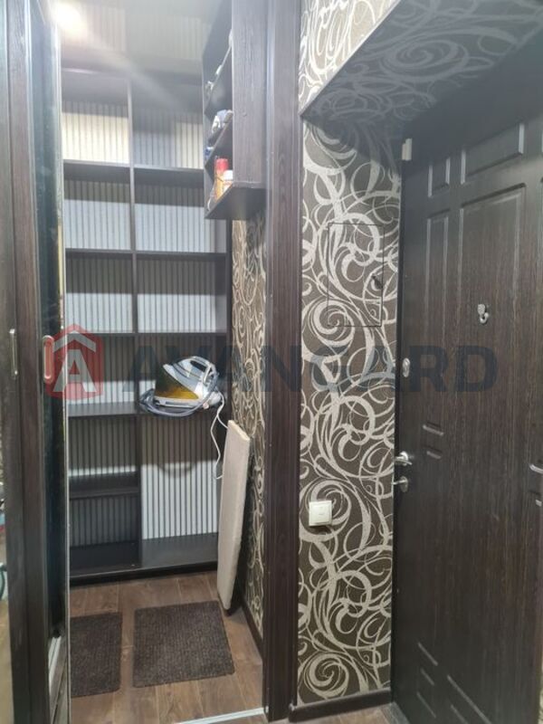 2 . , 60/-/8 . ., 2/4   3