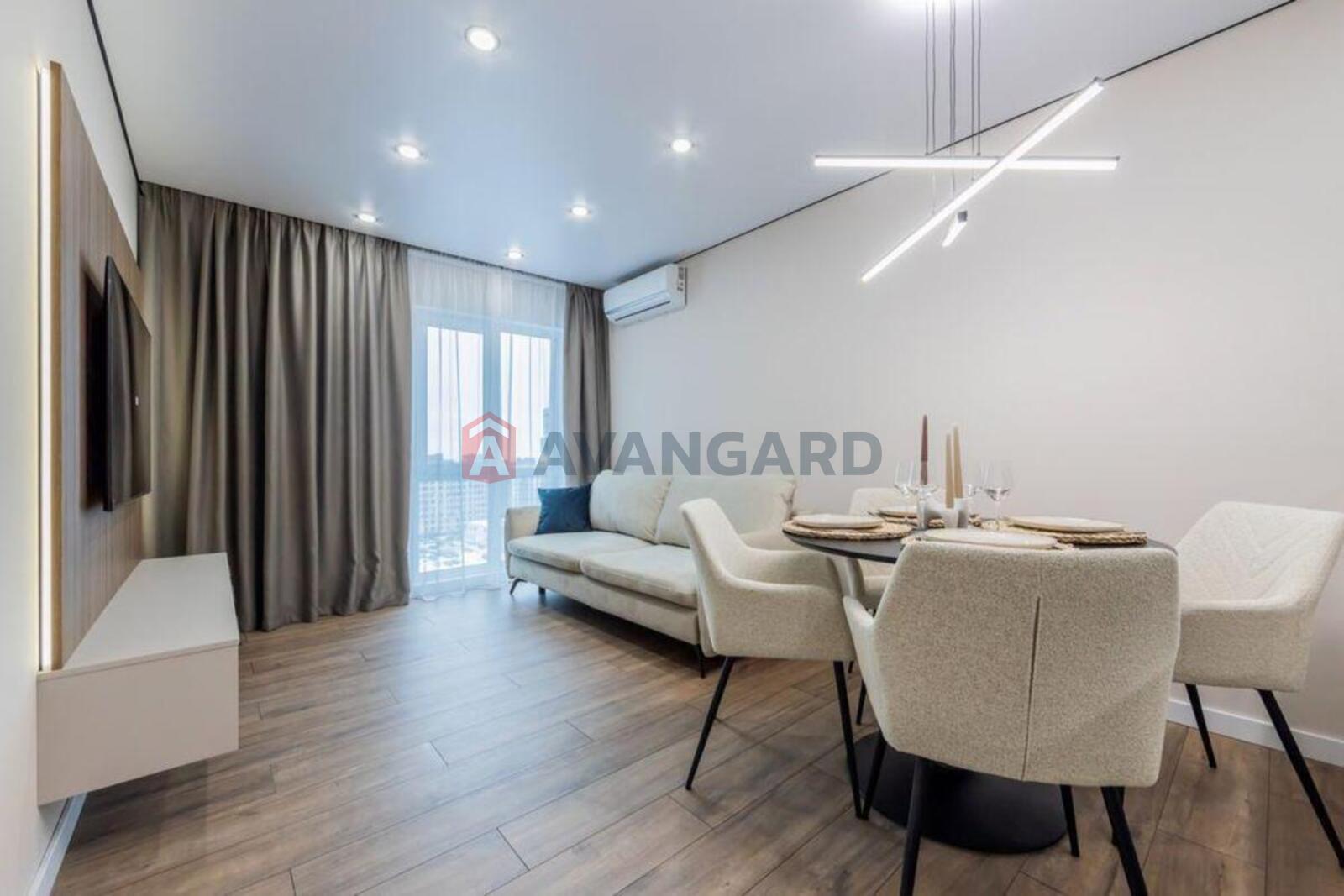 2 ��. ��������, 60/-/20 ��. �., 11/21 ������ ���� 17