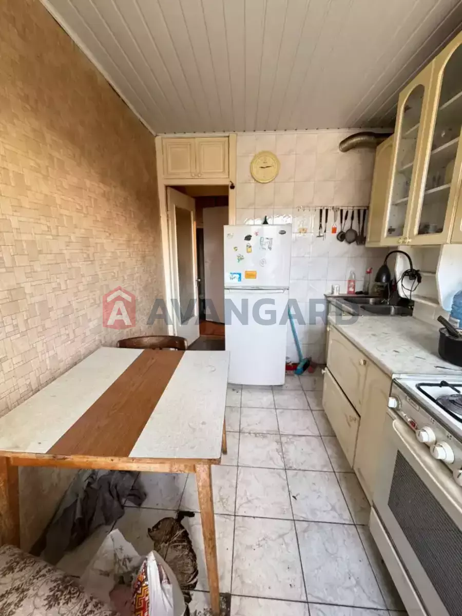 3 ����. ��������, 60/-/- ��. �., 7/9 ���� ���� 2