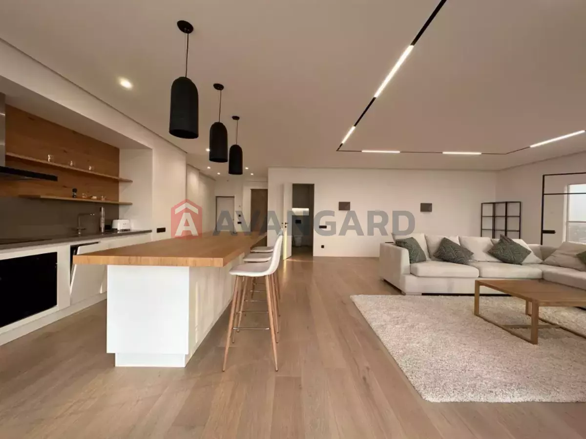 2 ��. ��������, 129/-/- ��. �., 24/26 ������ ���� 15