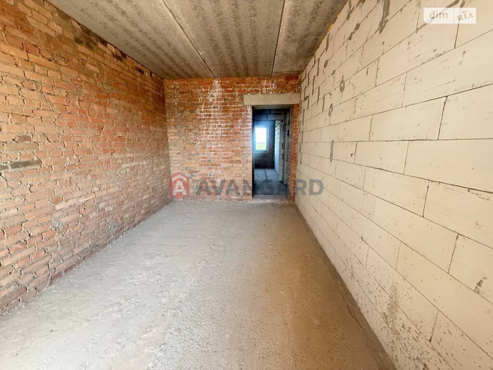 3 ����. ��������, 83/40/15 ��. �., 2/6 ���� ���� 13