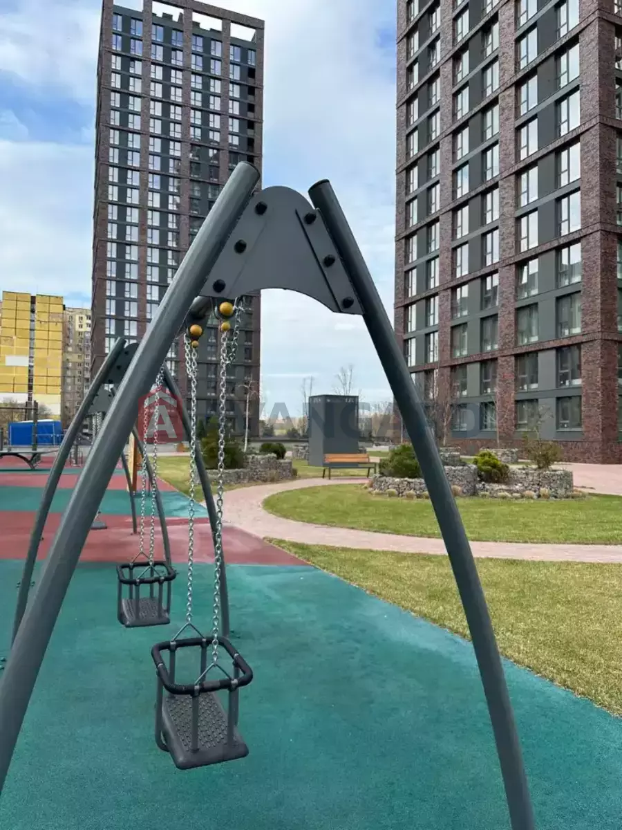 1 ��. ��������, 42/-/- ��. �., 6/24 ������ ���� 3