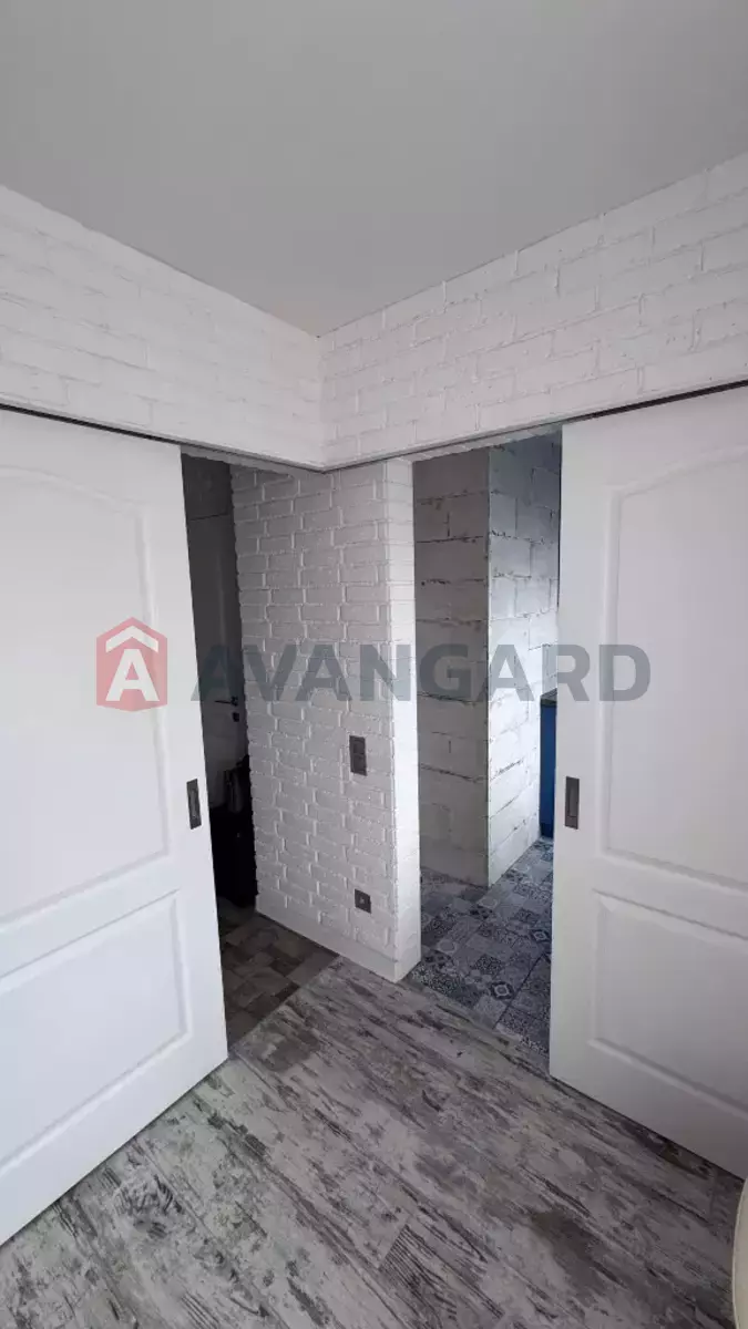 1 ��. ��������, 21/-/- ��. �., 9/9 ������ ���� 8