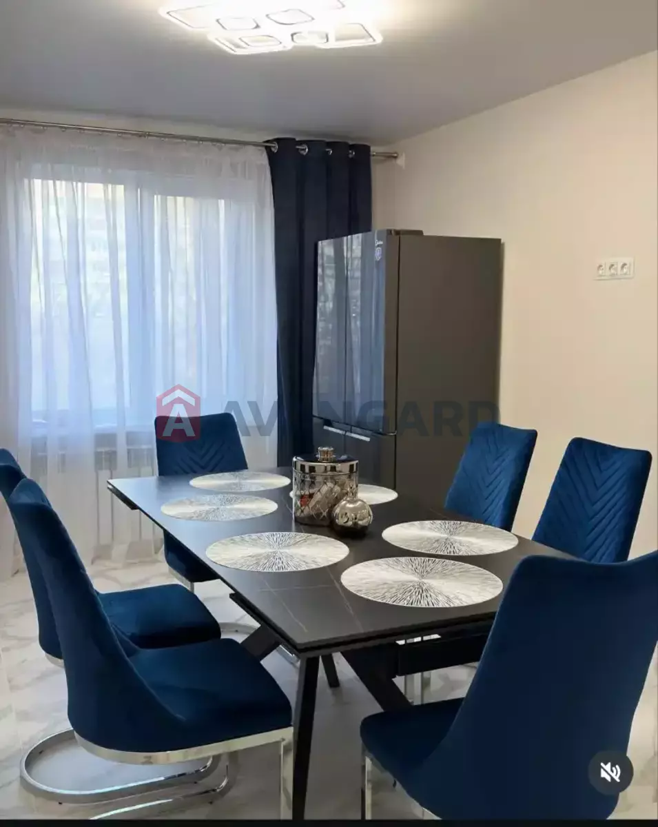 4 ����. ��������, 88/-/9 ��. �., 4/9 ���� ���� 2