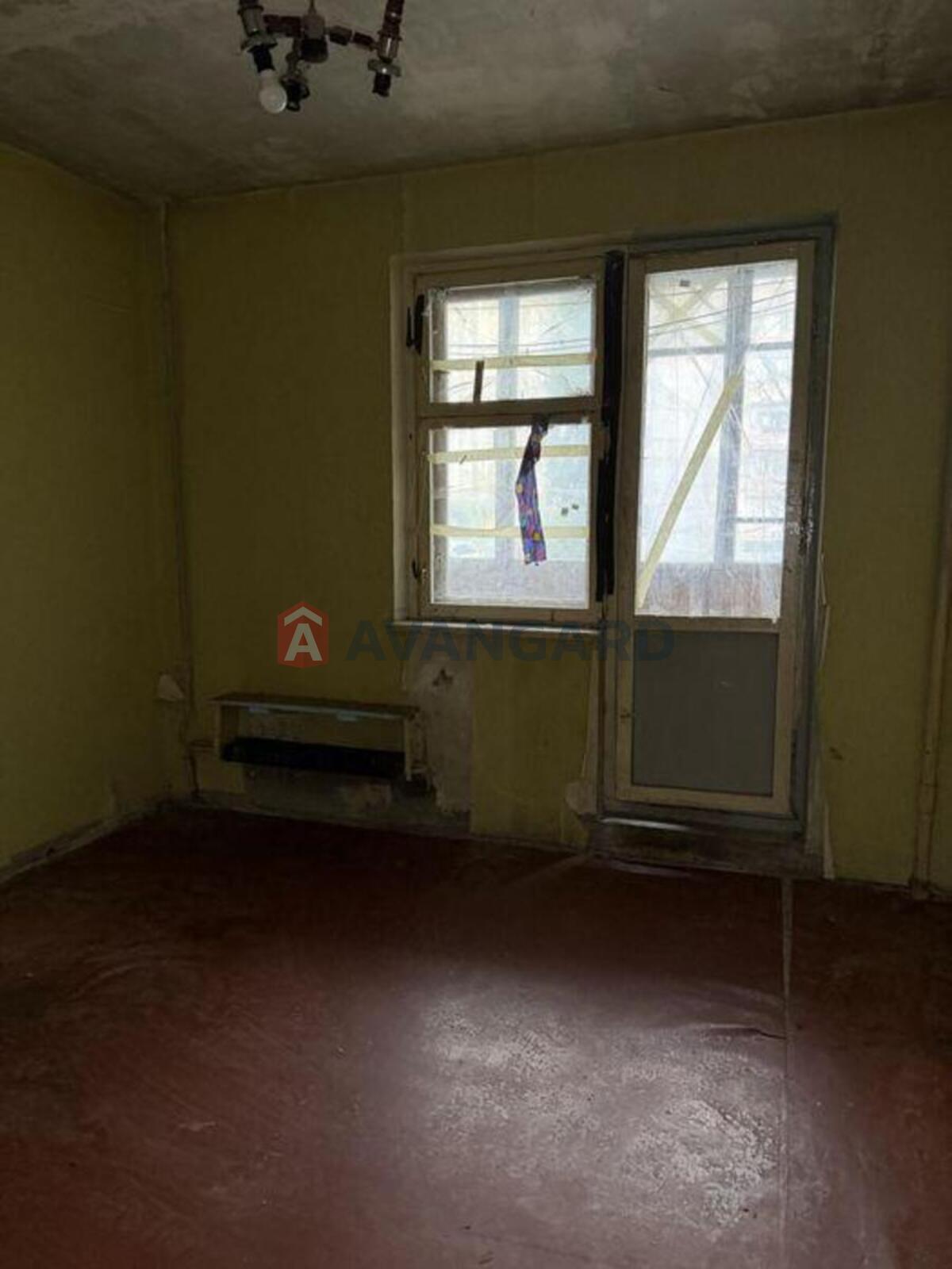 5 ��. ��������, 95/-/9 ��. �., 1/10 ������ ���� 9