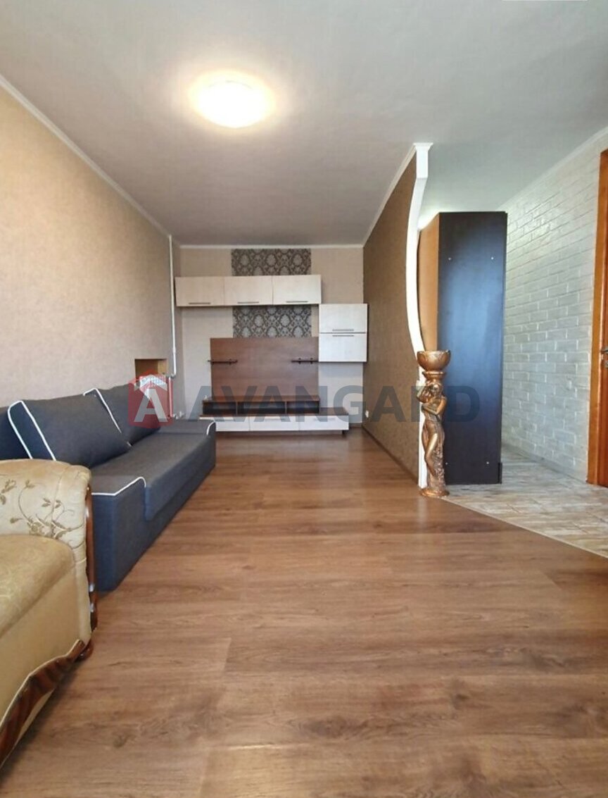 1 ����. ��������, 30/17/3 ��. �., 6/9 ���� ���� 2